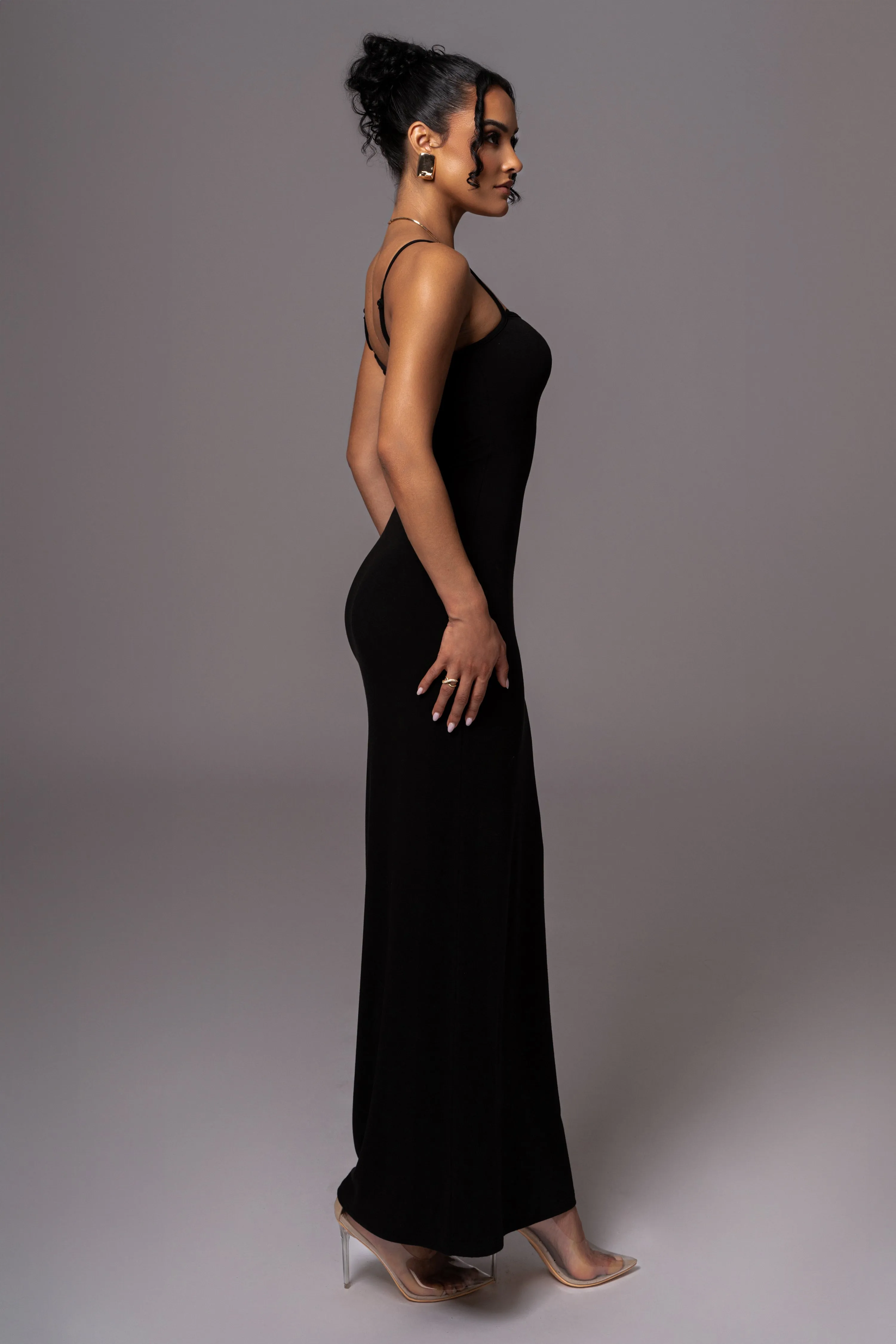Black Smooth Simplicity Maxi Dress