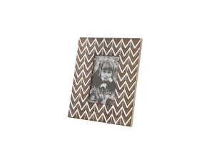 BROWN WOOD MODERN PHOTO FRAME
