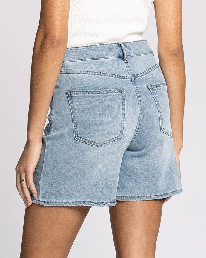 Ellison High Rise Shorts - Light Wash