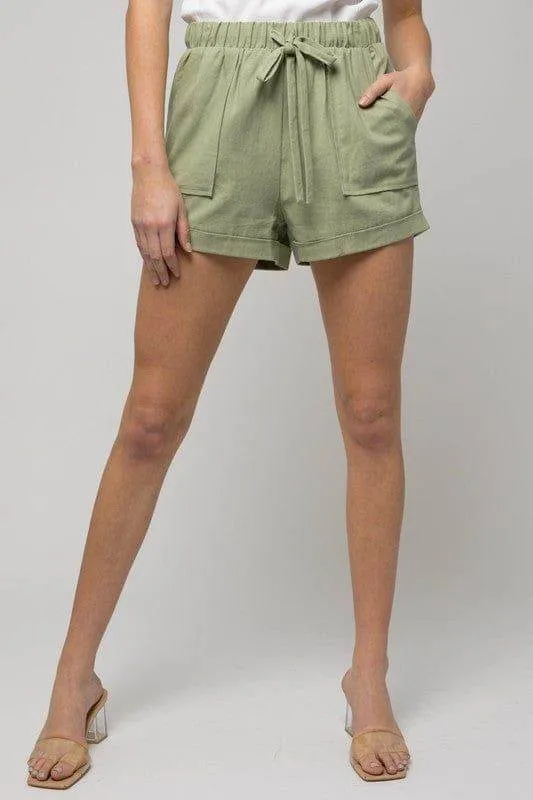 Gilli | Elastic Waist Front Pocket Roll-Up Shorts