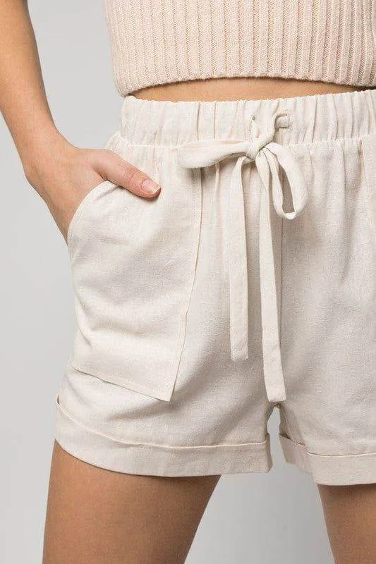Gilli | Elastic Waist Front Pocket Roll-Up Shorts