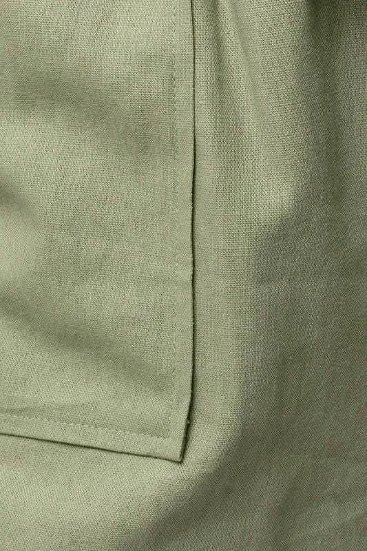 Gilli | Elastic Waist Front Pocket Roll-Up Shorts