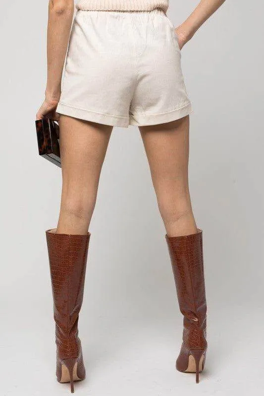 Gilli | Elastic Waist Front Pocket Roll-Up Shorts