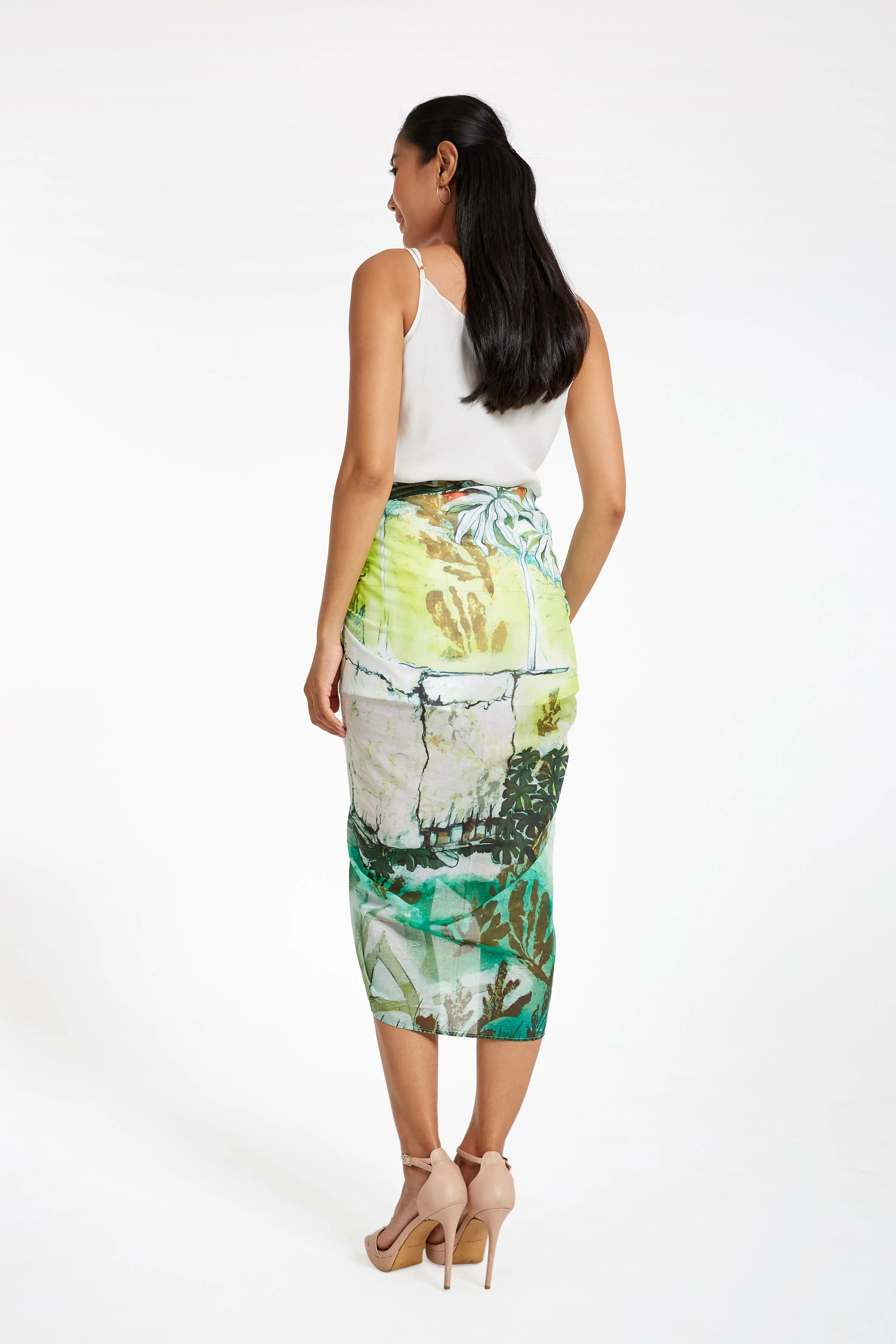 Hujan Lagi Saroong
