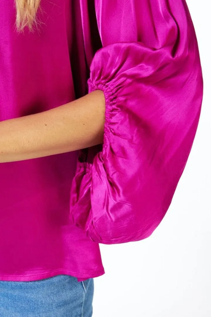 Modern Poet Sleeve Blouse