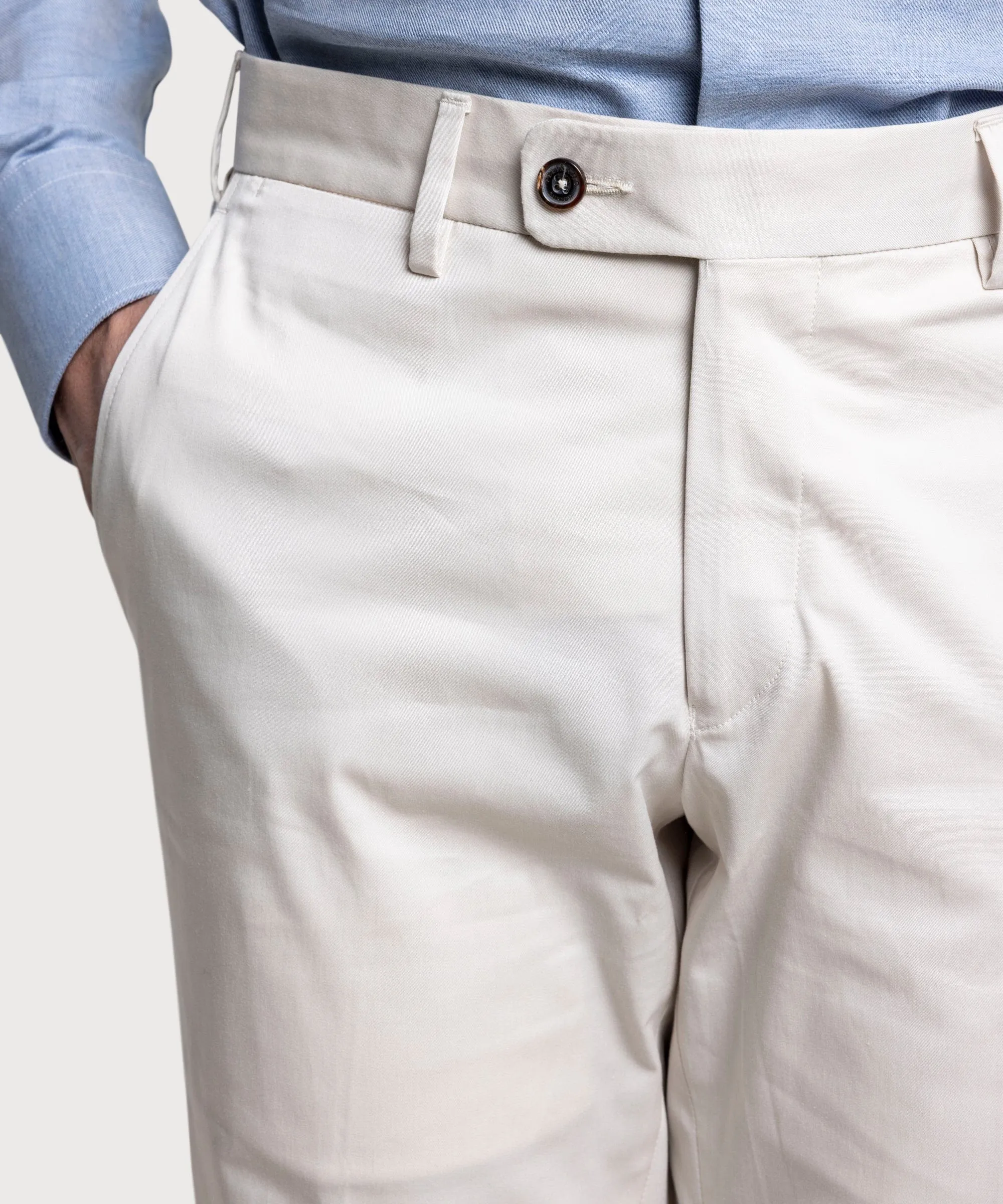 Relaxed Light Cotton Trousers